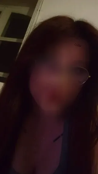 Helena, 24