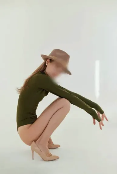 Kamilla, 30