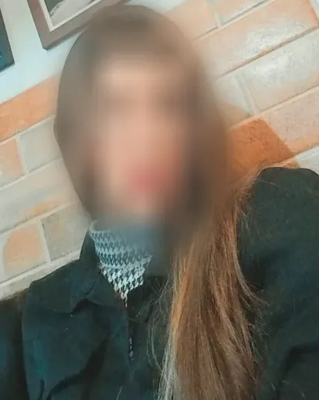 Karla, 25