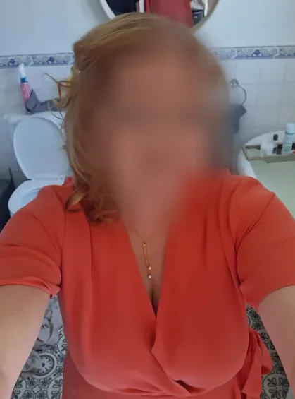 Karla, 38