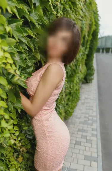 Lea, 35