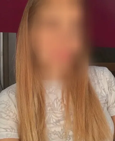 Maja, 24