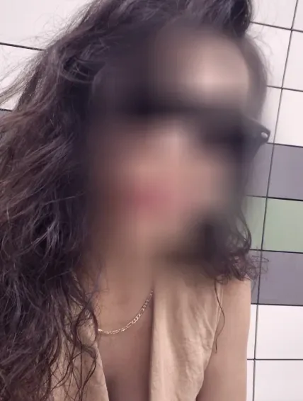 Maria, 36