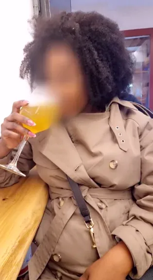 Marie, 35