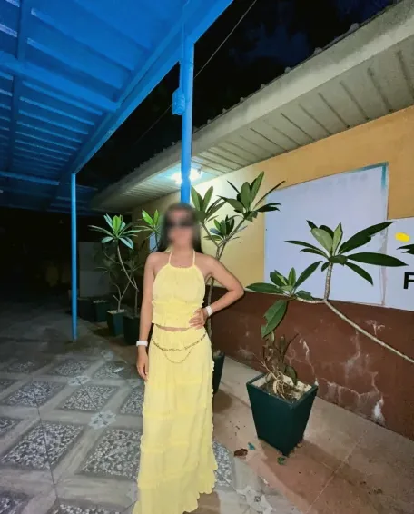 Molly, 29